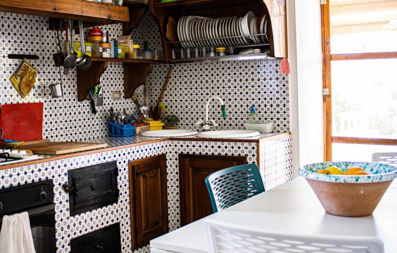 San Basilio Guest House Ispica Bagian luar foto